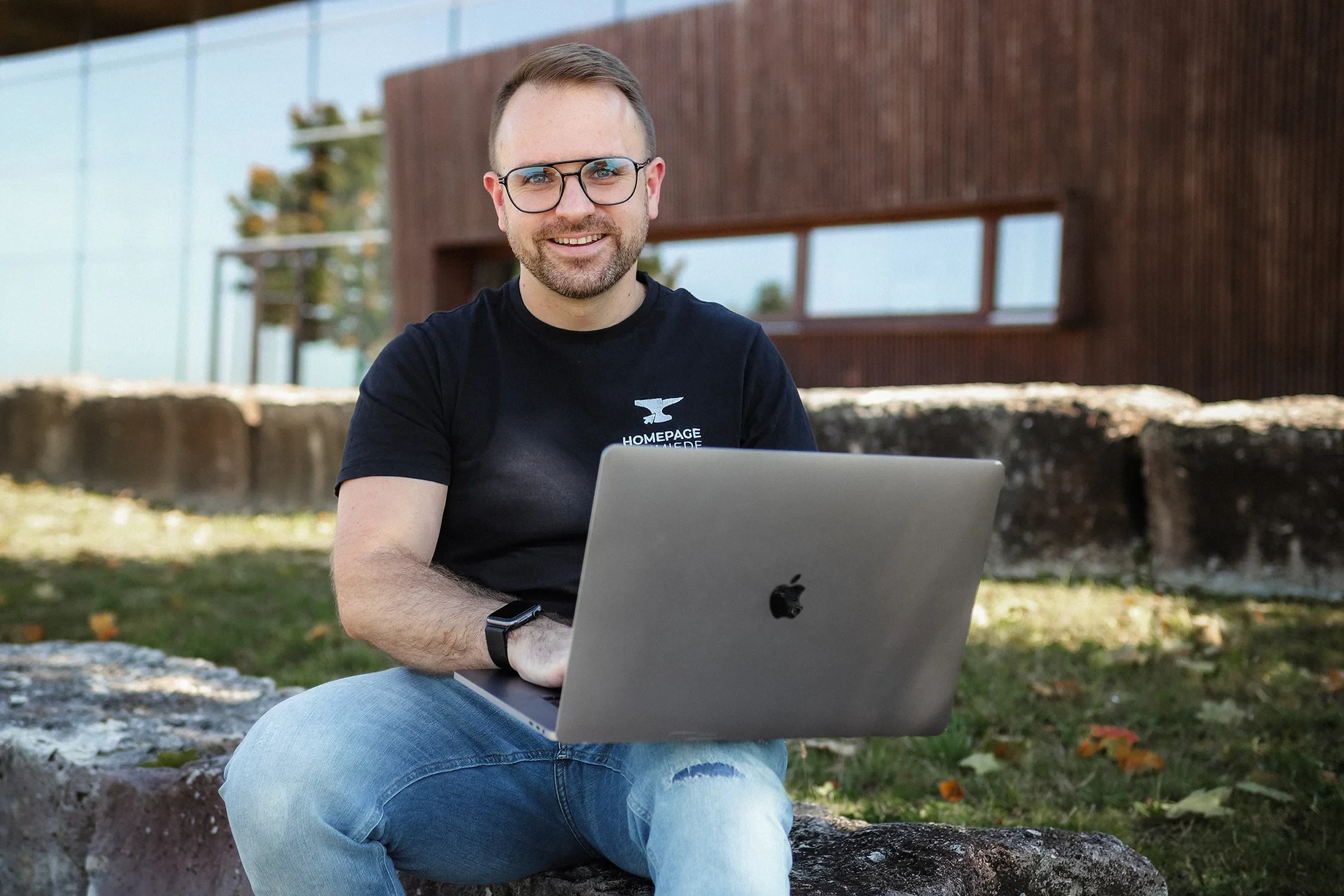 René Stauber, Inhaber der Homepage Schmiede